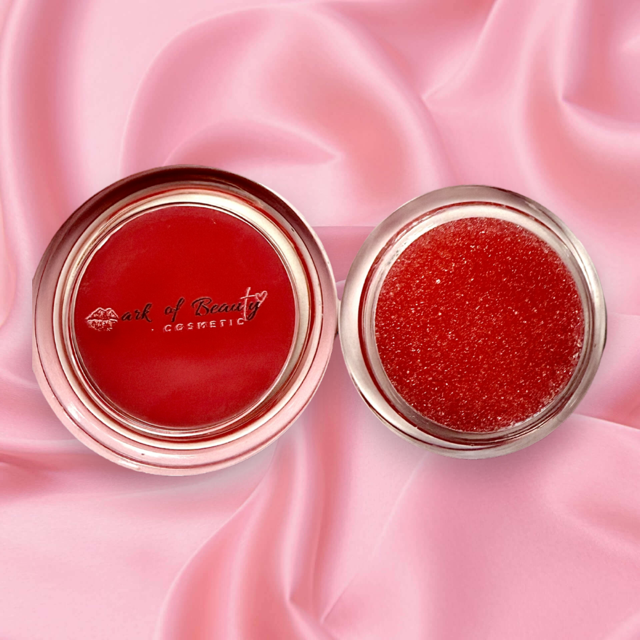 Lip Scrub/Mask (Strawberry) with applicator