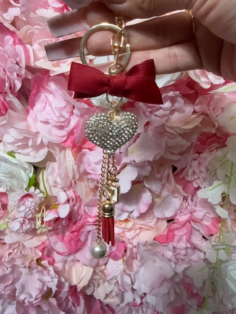 Dazzled Heart w/Bow Keychain/Charm (Red)